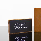 Batterie de secours/Powebank avec logo lumineux et technologie MagSafe