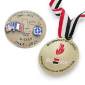 Médaille en métal et émail - Sur-mesure
