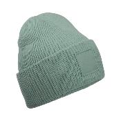 Bonnet avec empiècement carré