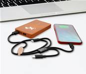 Batterie de secours/Powerbank en bois avec logo lumineux