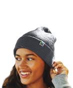Bonnet en maille tricotée épais