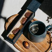 Coffret gourmand personnalisé - 5 bonbons de chocolat