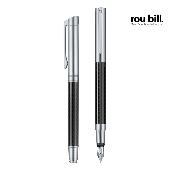Stylo plume en métal et carbone