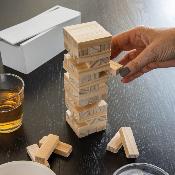 Jeu d'empilage de blocs de bois
